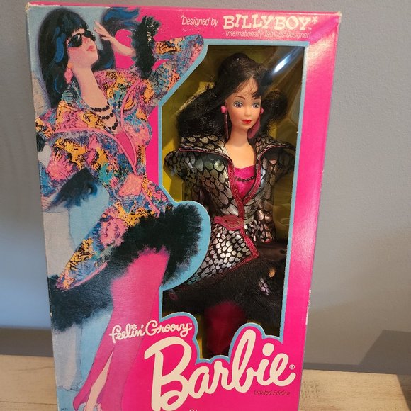 Vintage 1986 Feeling Groovy Barbie NIB